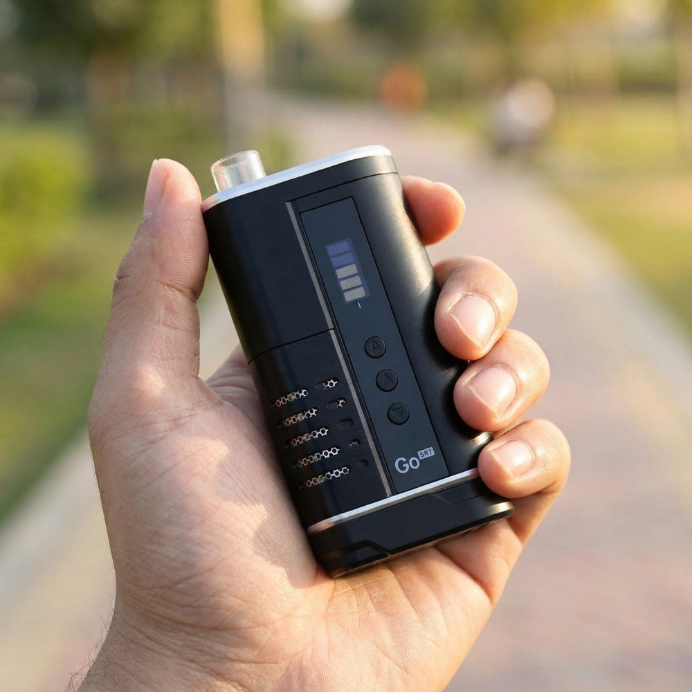 Arizer Go SRT in hand
